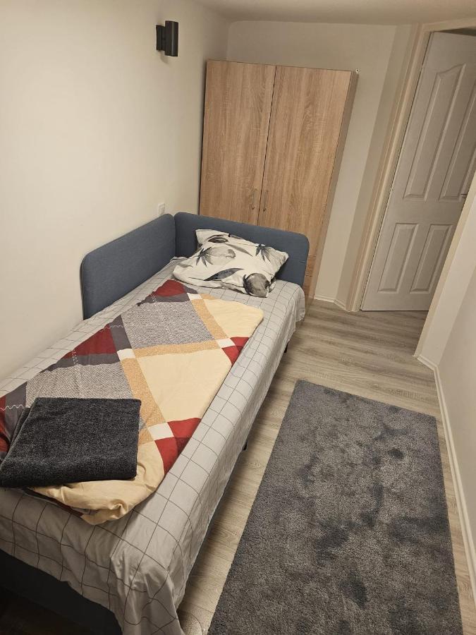 7Dab 8 Contactless Self Check-In Hotel Boedapest Buitenkant foto